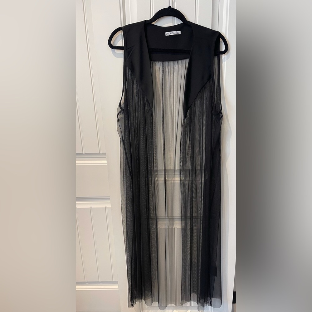 LUUKAA black vest